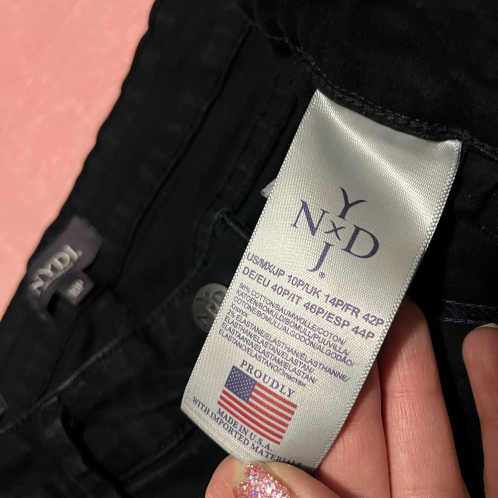 NYDJ Size 10 Petite Marilyn Straight Leg Black Jeans with LiftXTuck Technology - Picture 4 of 8